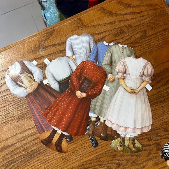 Vintage 1992 American Girl Kirsten Larson Paper Doll  Clothes Accessories Pet - Picture 9 of 10